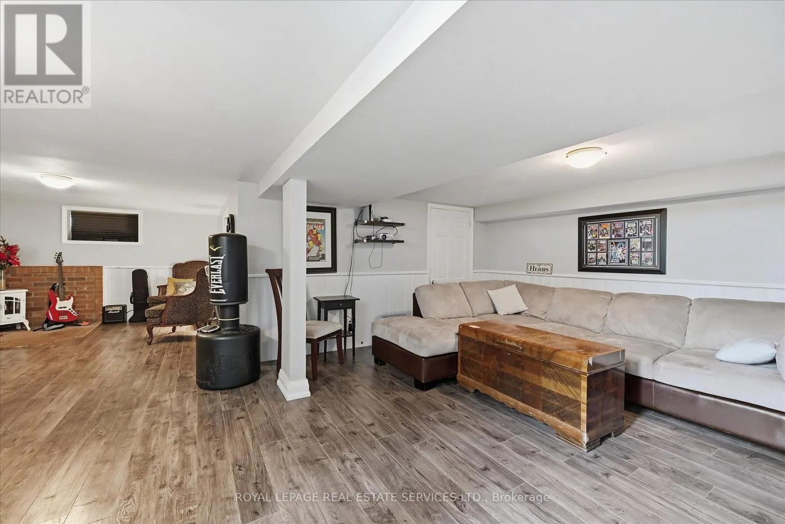 677 GREENWOOD DRIVE