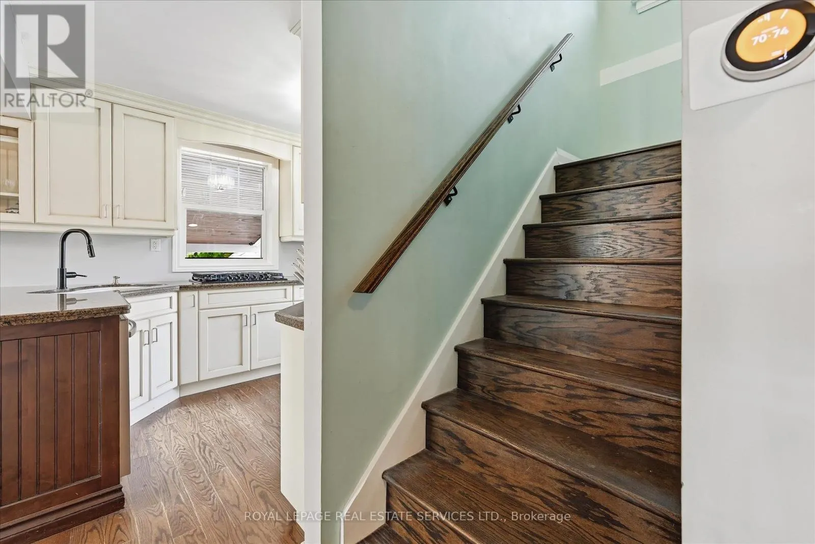 677 GREENWOOD DRIVE