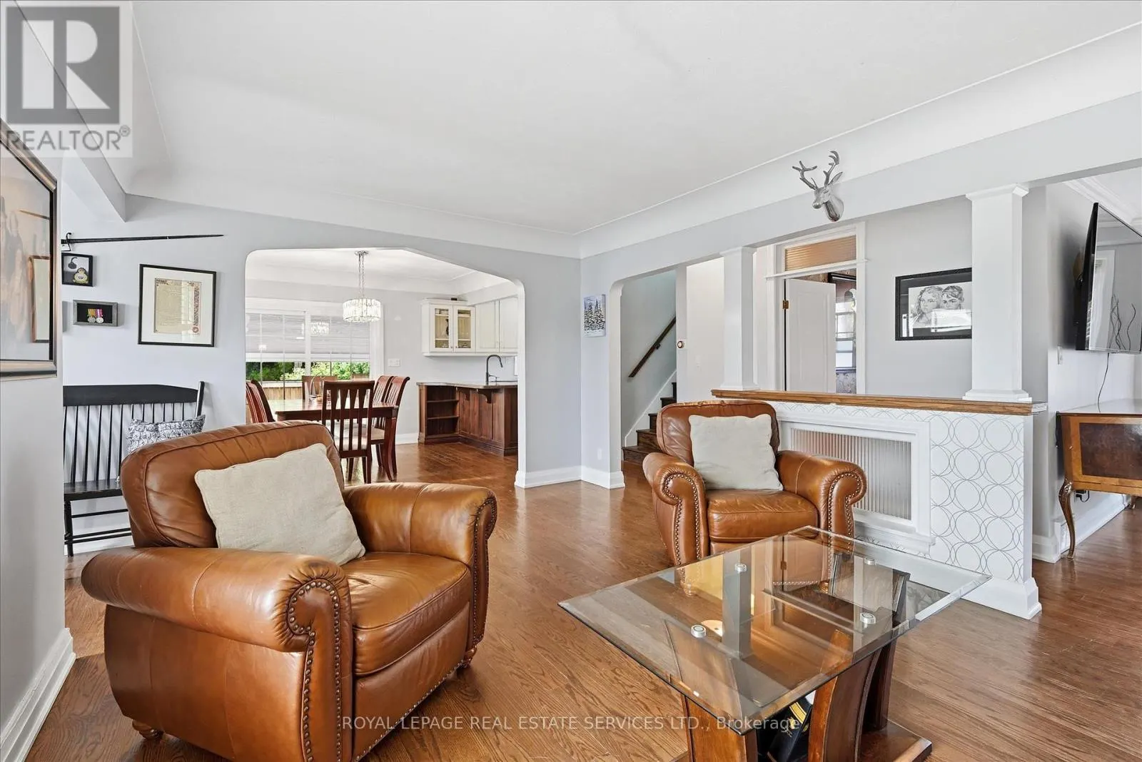 677 GREENWOOD DRIVE