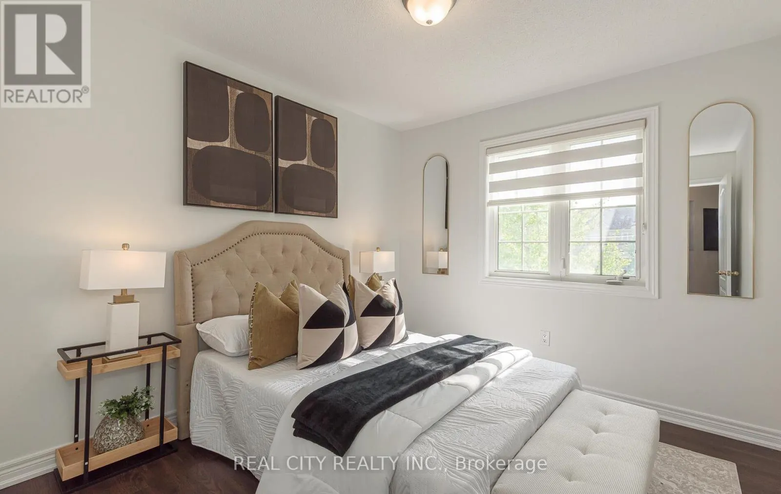 27 BELLHAVEN CRESCENT