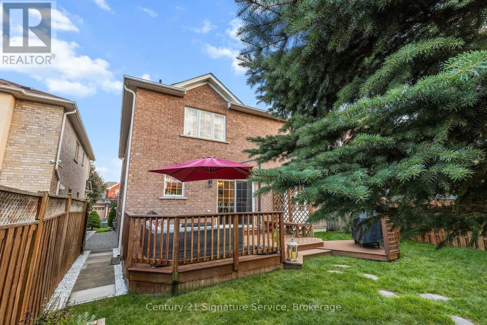 62 PENBRIDGE CIRCLE