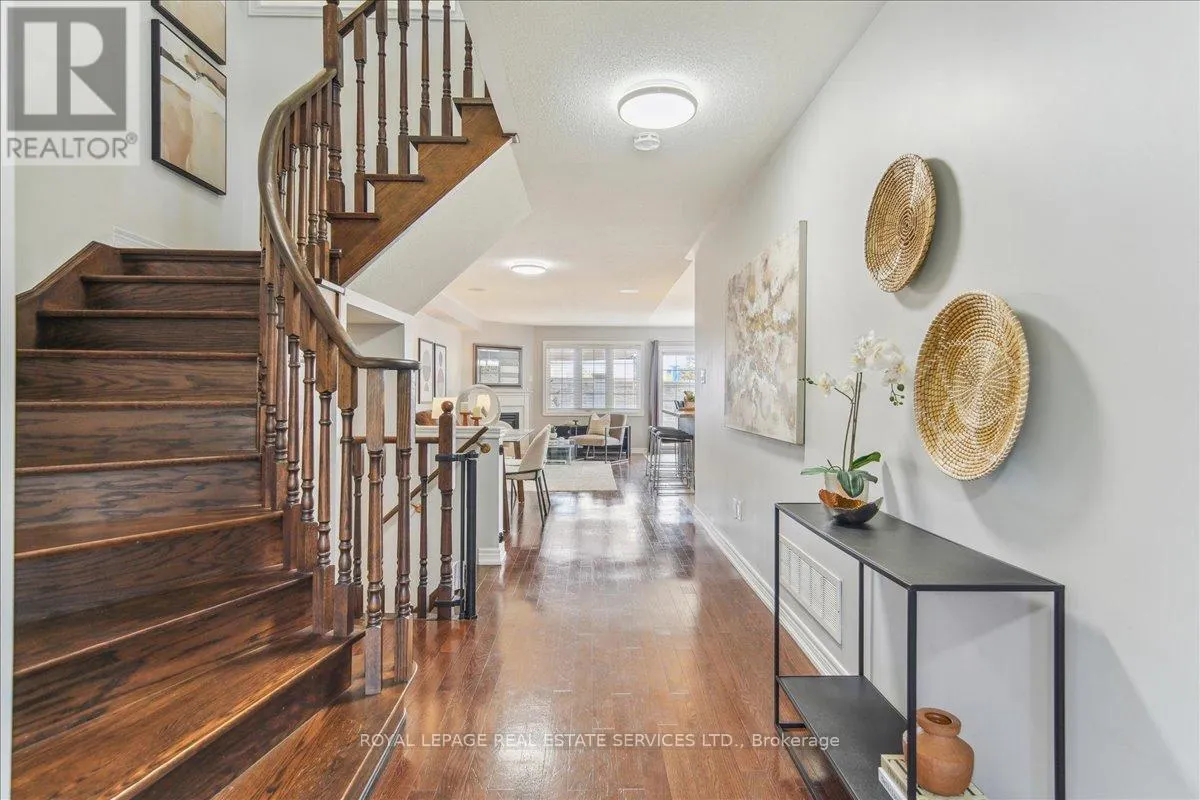 16 BEACHVILLE CIRCLE