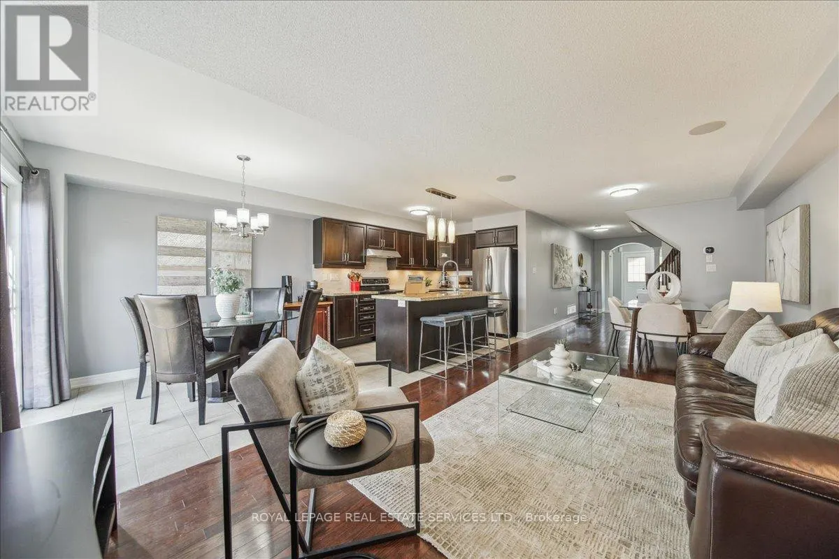 16 BEACHVILLE CIRCLE
