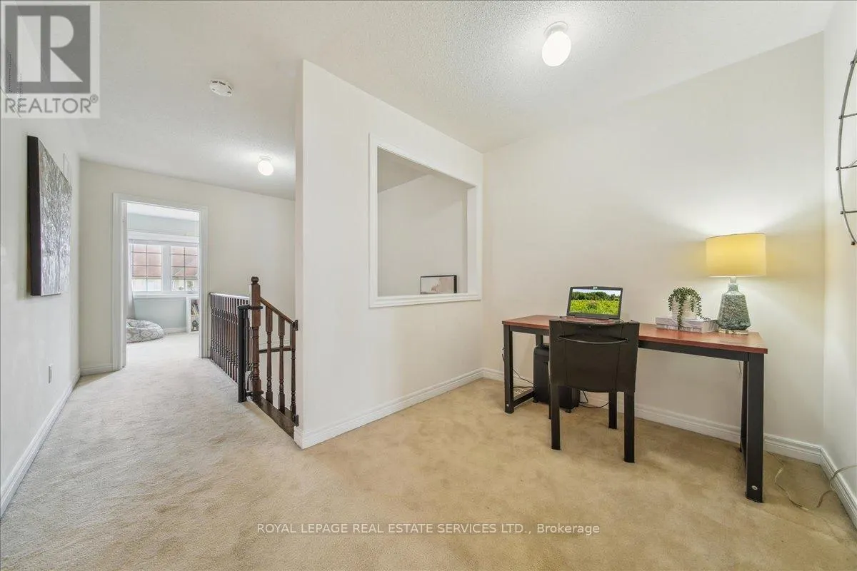 16 BEACHVILLE CIRCLE
