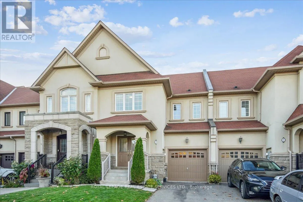 16 BEACHVILLE CIRCLE