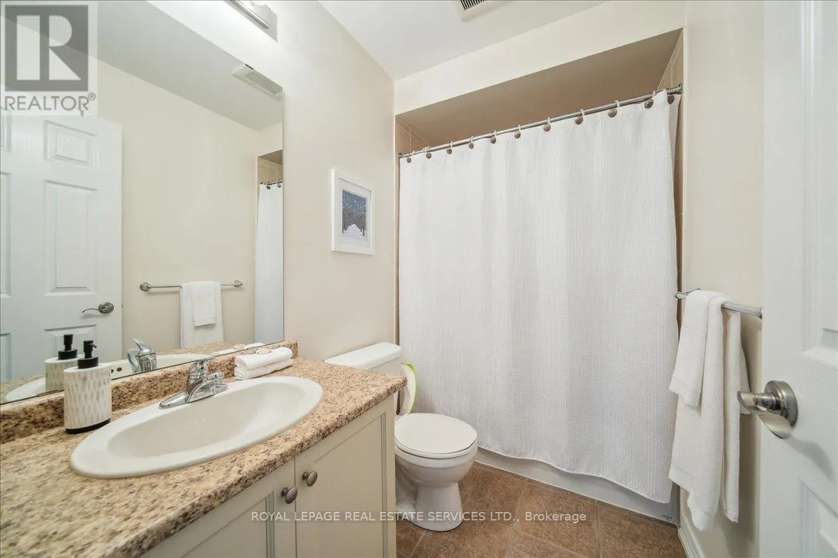 16 BEACHVILLE CIRCLE