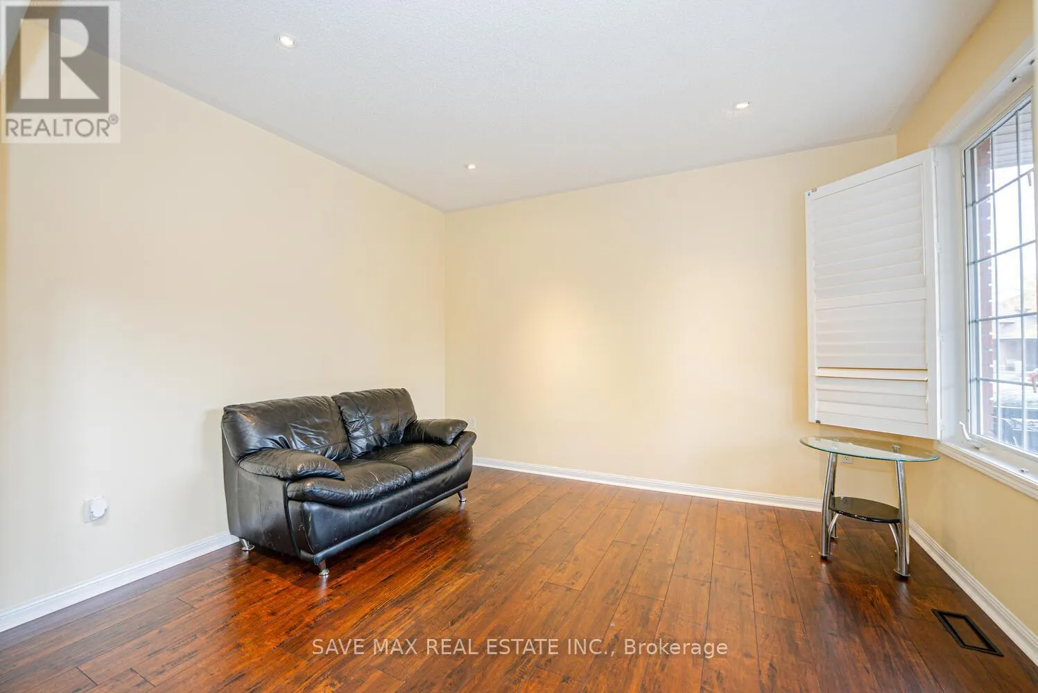 20 BINNERY DRIVE