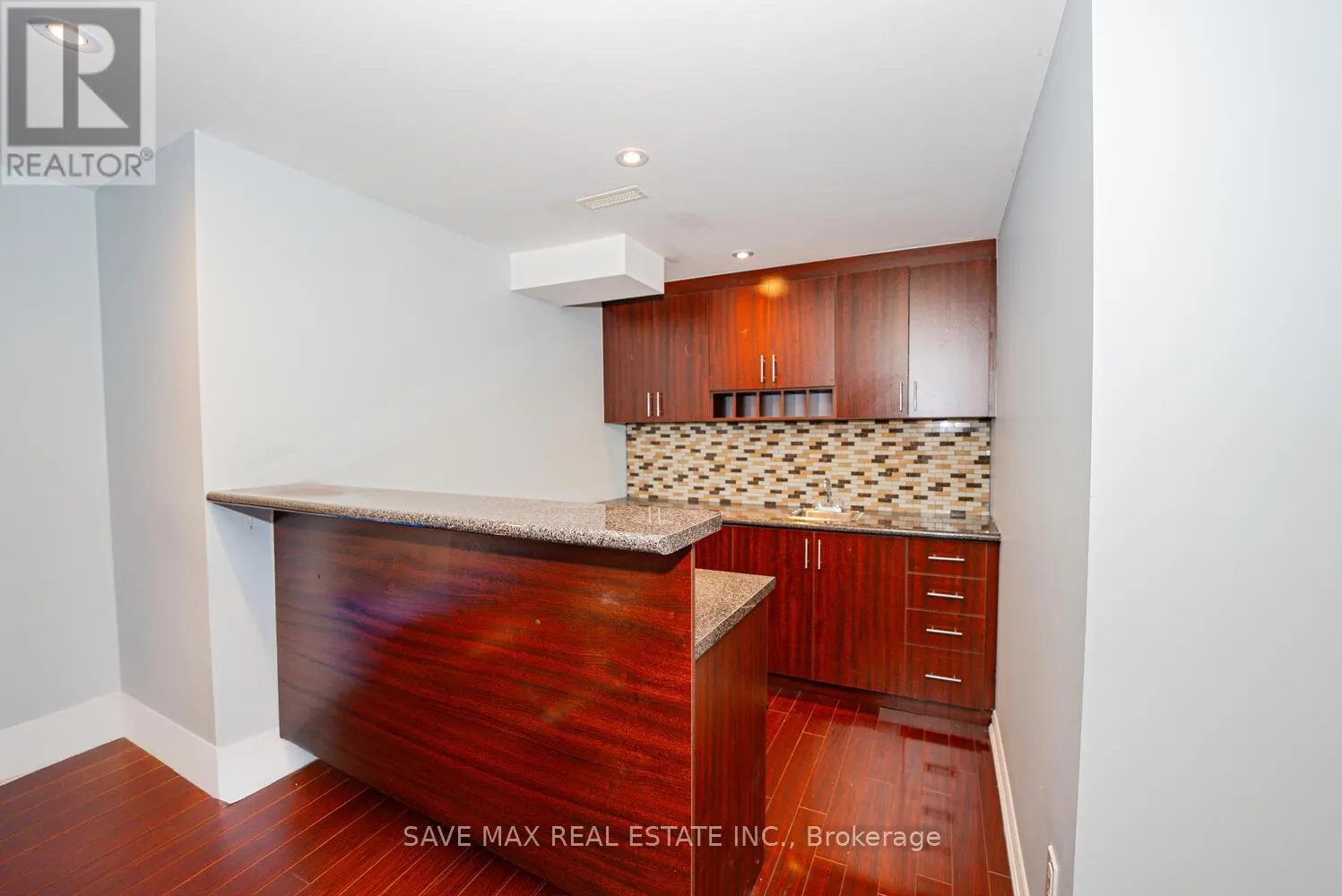 20 BINNERY DRIVE