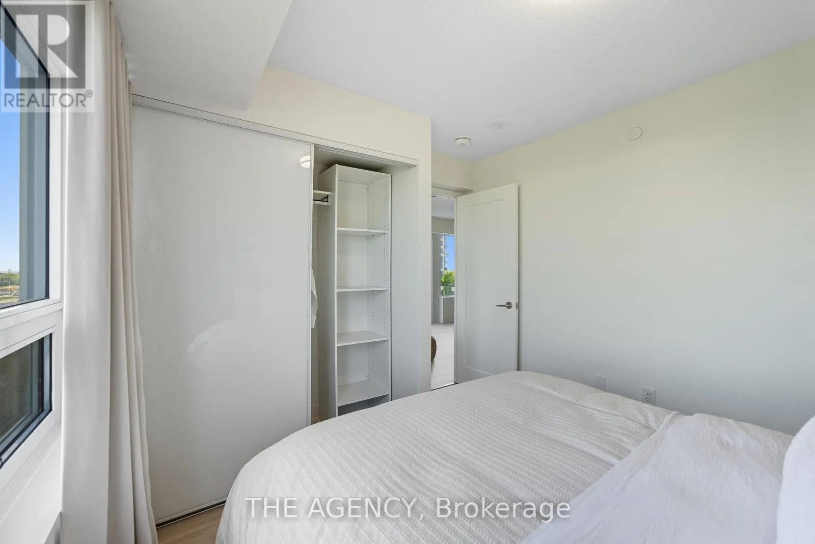 508 - 10 EVA ROAD
