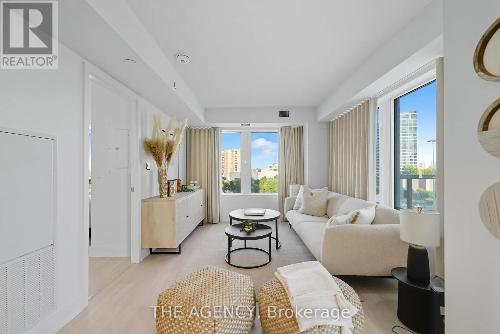508 - 10 EVA ROAD