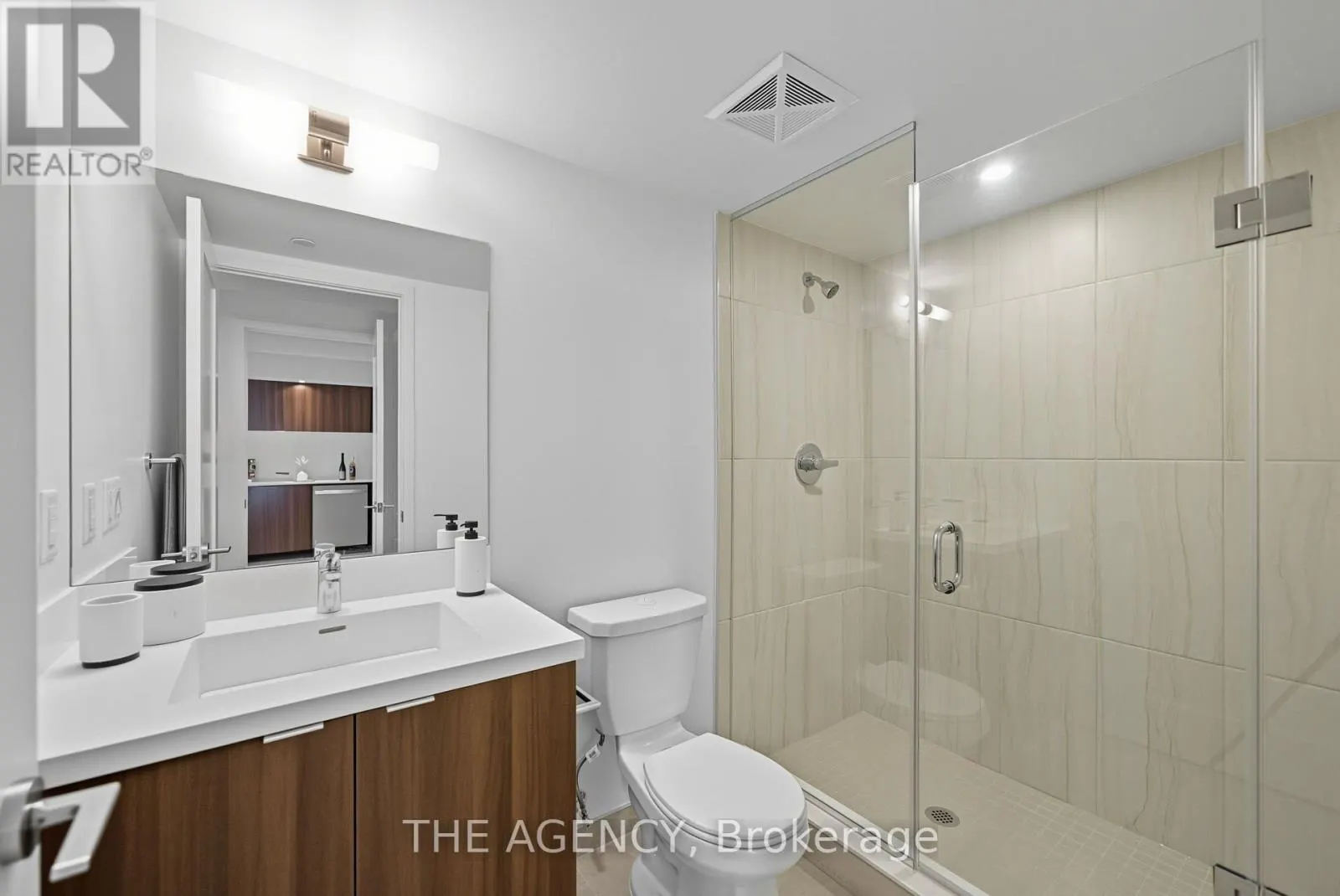 508 - 10 EVA ROAD