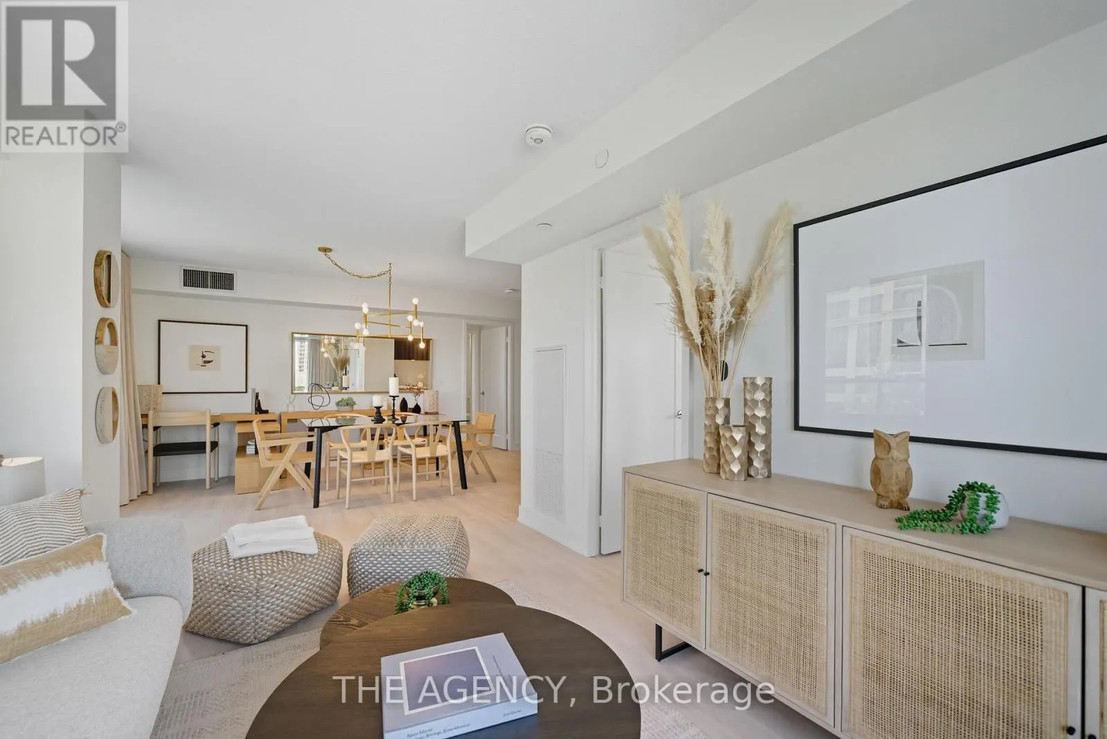 508 - 10 EVA ROAD