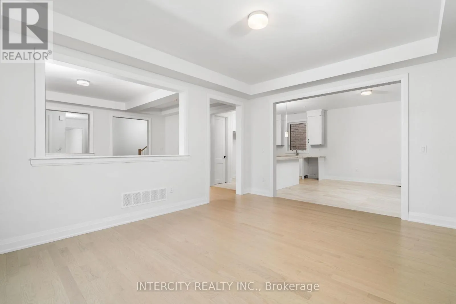 LOT 33 - 2 DOLOMITE DRIVE