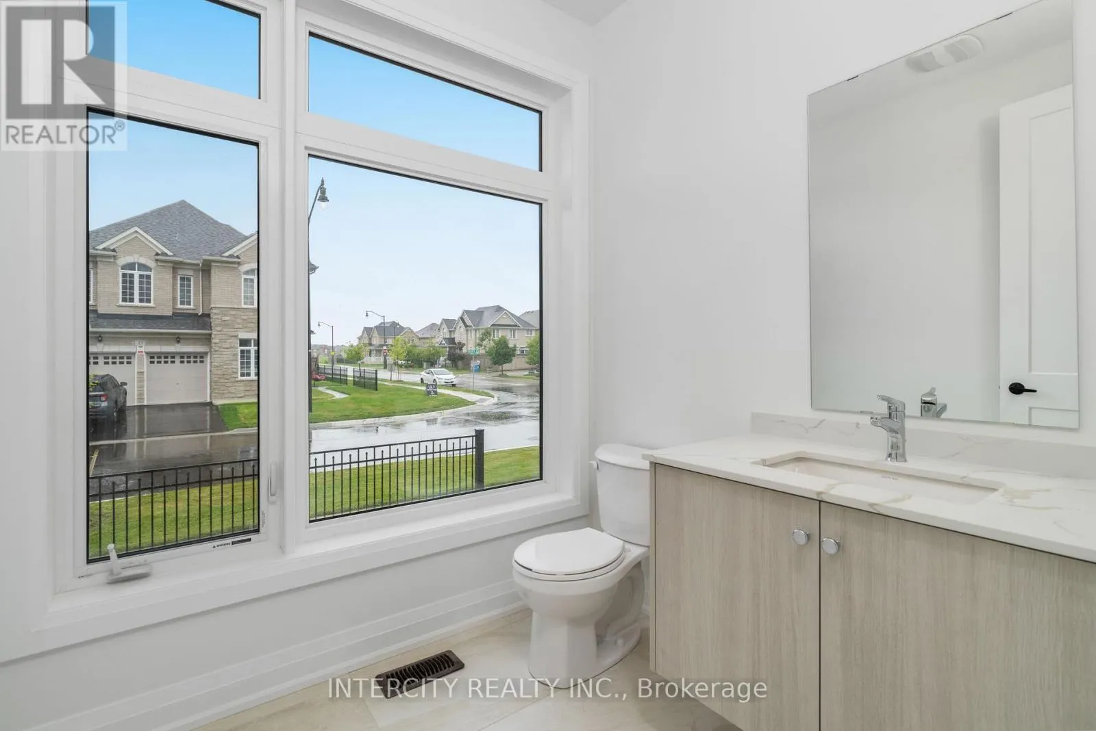 LOT 33 - 2 DOLOMITE DRIVE