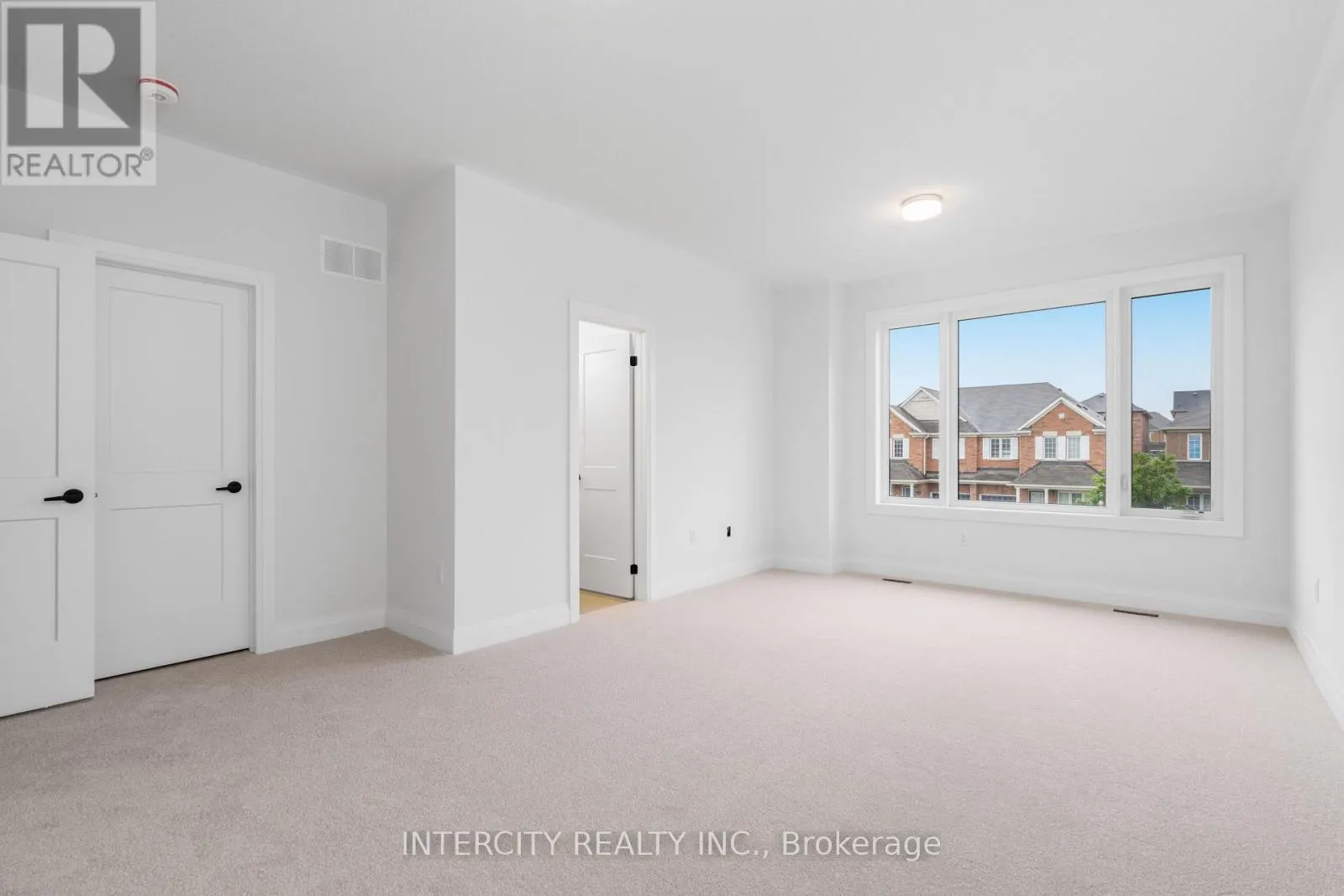 LOT 33 - 2 DOLOMITE DRIVE