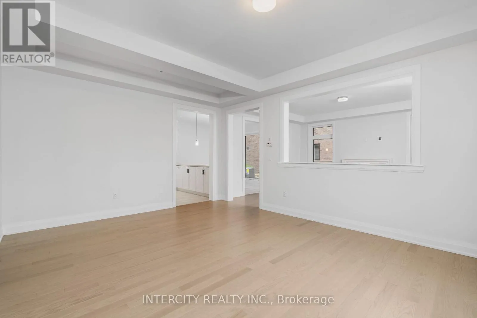 LOT 33 - 2 DOLOMITE DRIVE