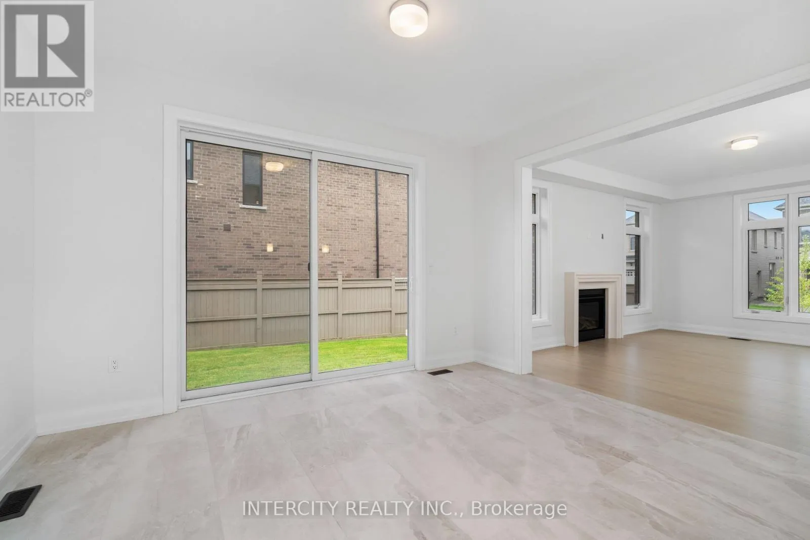 LOT 33 - 2 DOLOMITE DRIVE