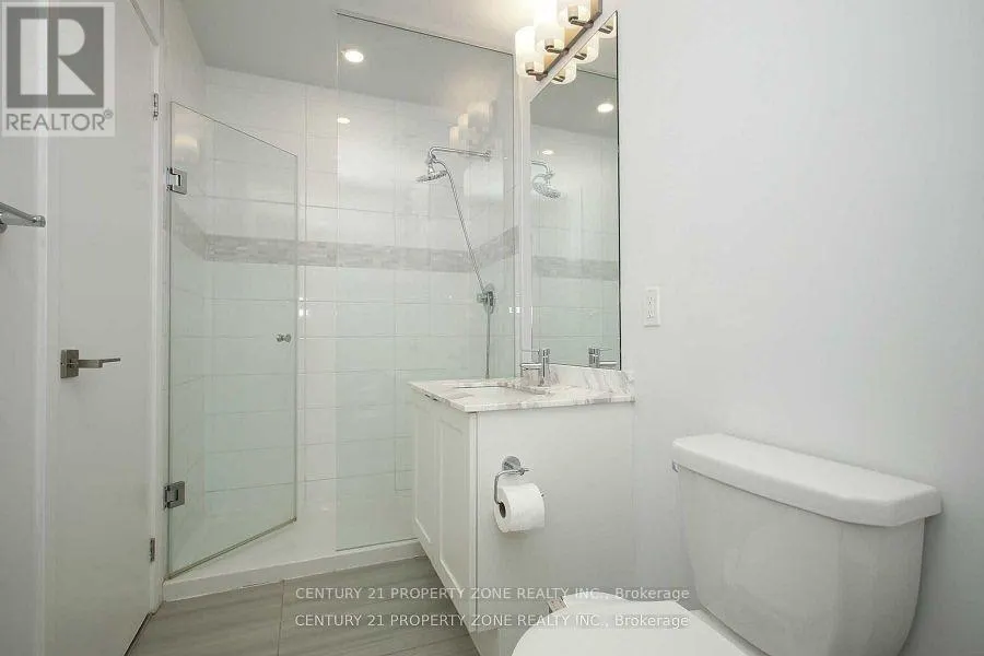 TH-17 - 4055 PARKSIDE VILLAGE DRIVE