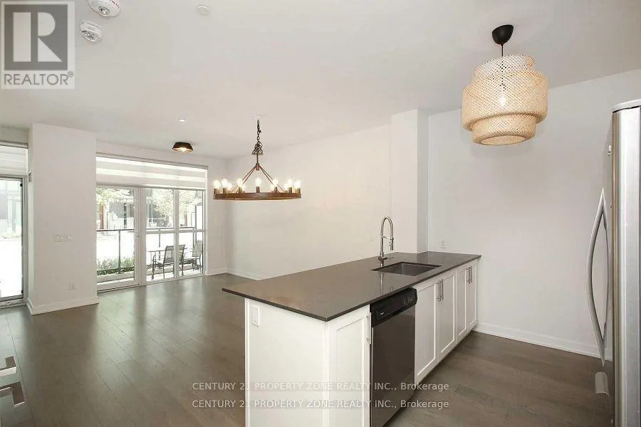 TH-17 - 4055 PARKSIDE VILLAGE DRIVE