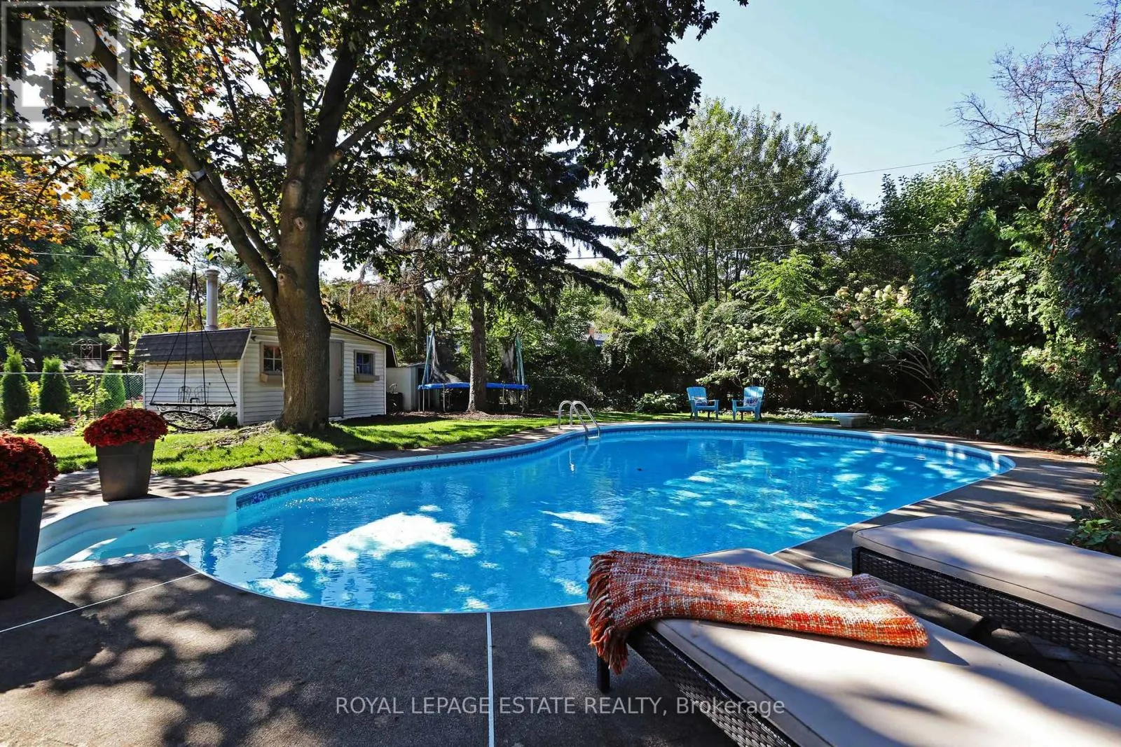 4231 DUNVEGAN ROAD