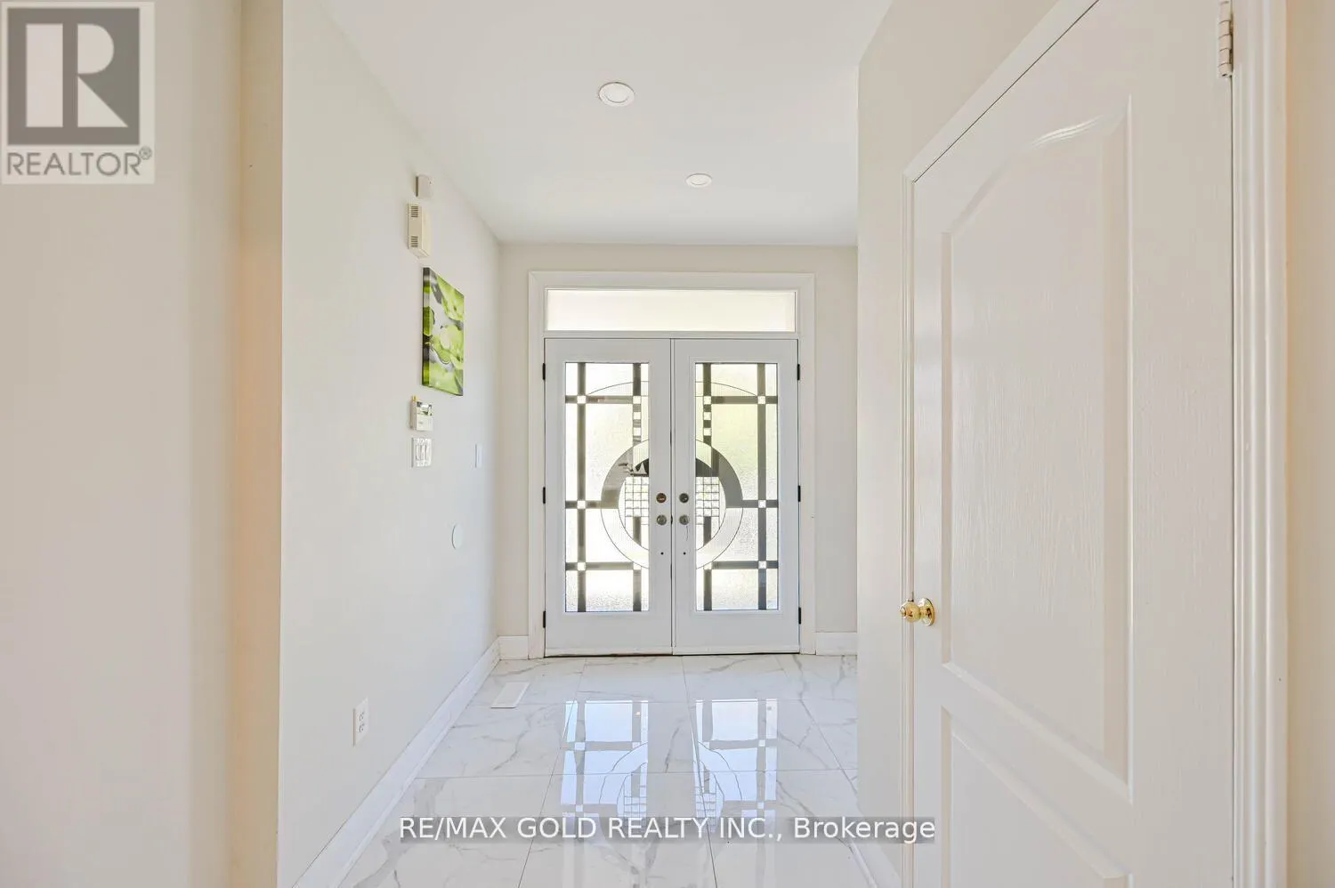3 FRESHSPRING DRIVE