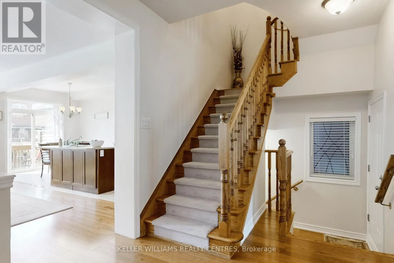 19 DIAMOND LEAF LANE