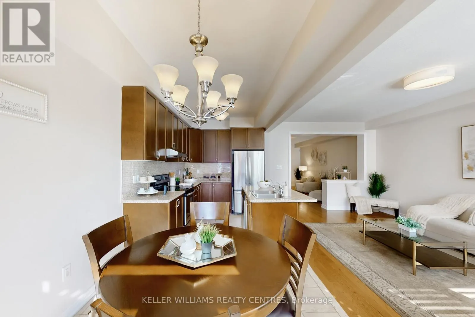 19 DIAMOND LEAF LANE