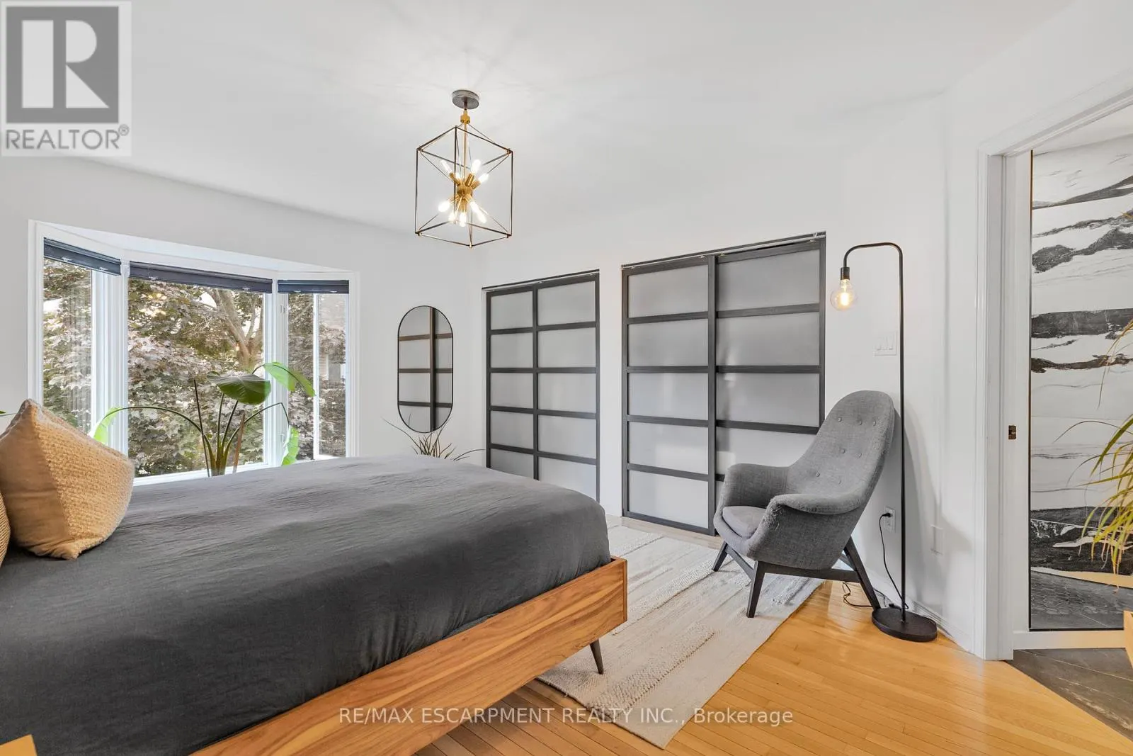 5 - 2015 CLEAVER AVENUE