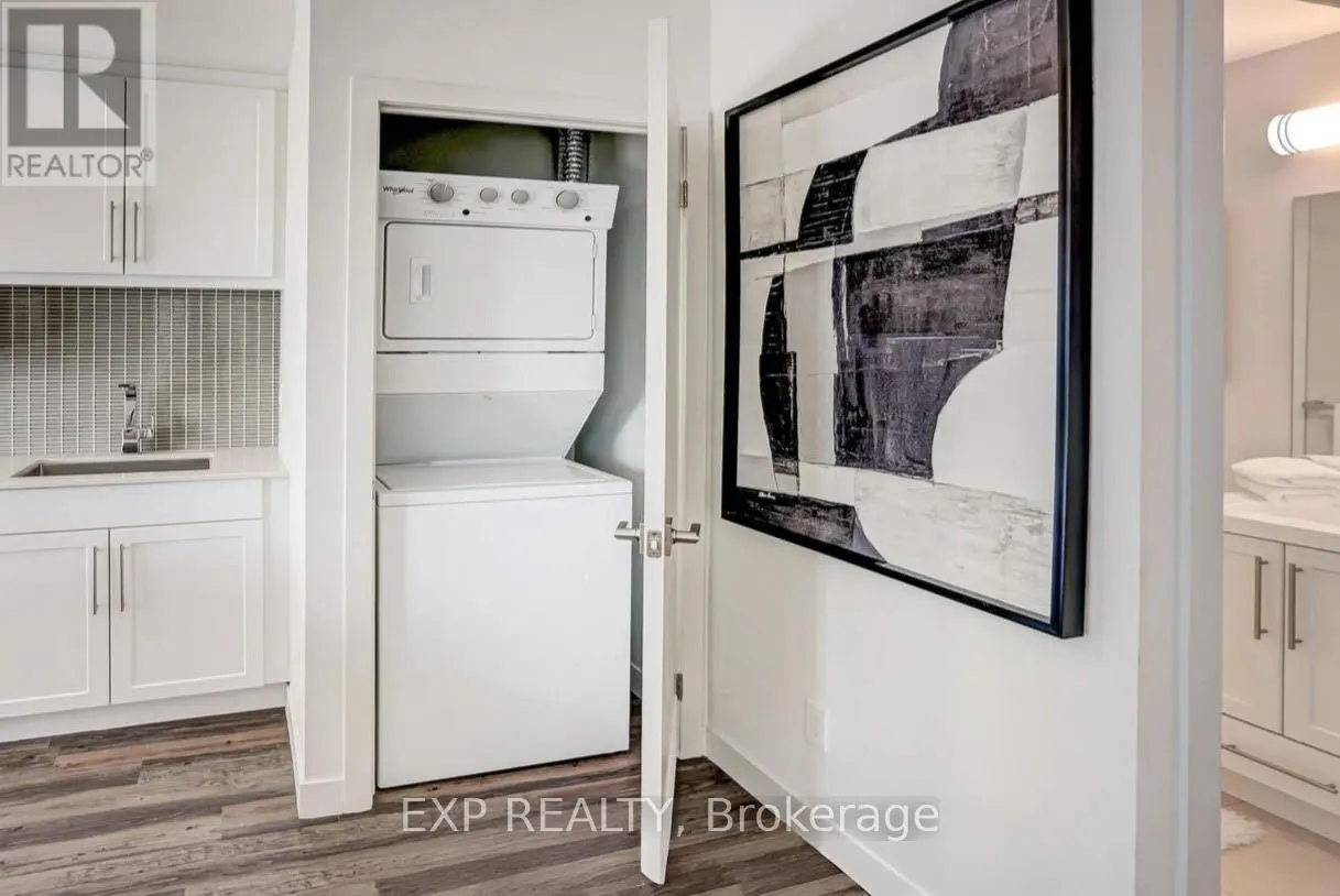 1007 - 2087 FAIRVIEW STREET