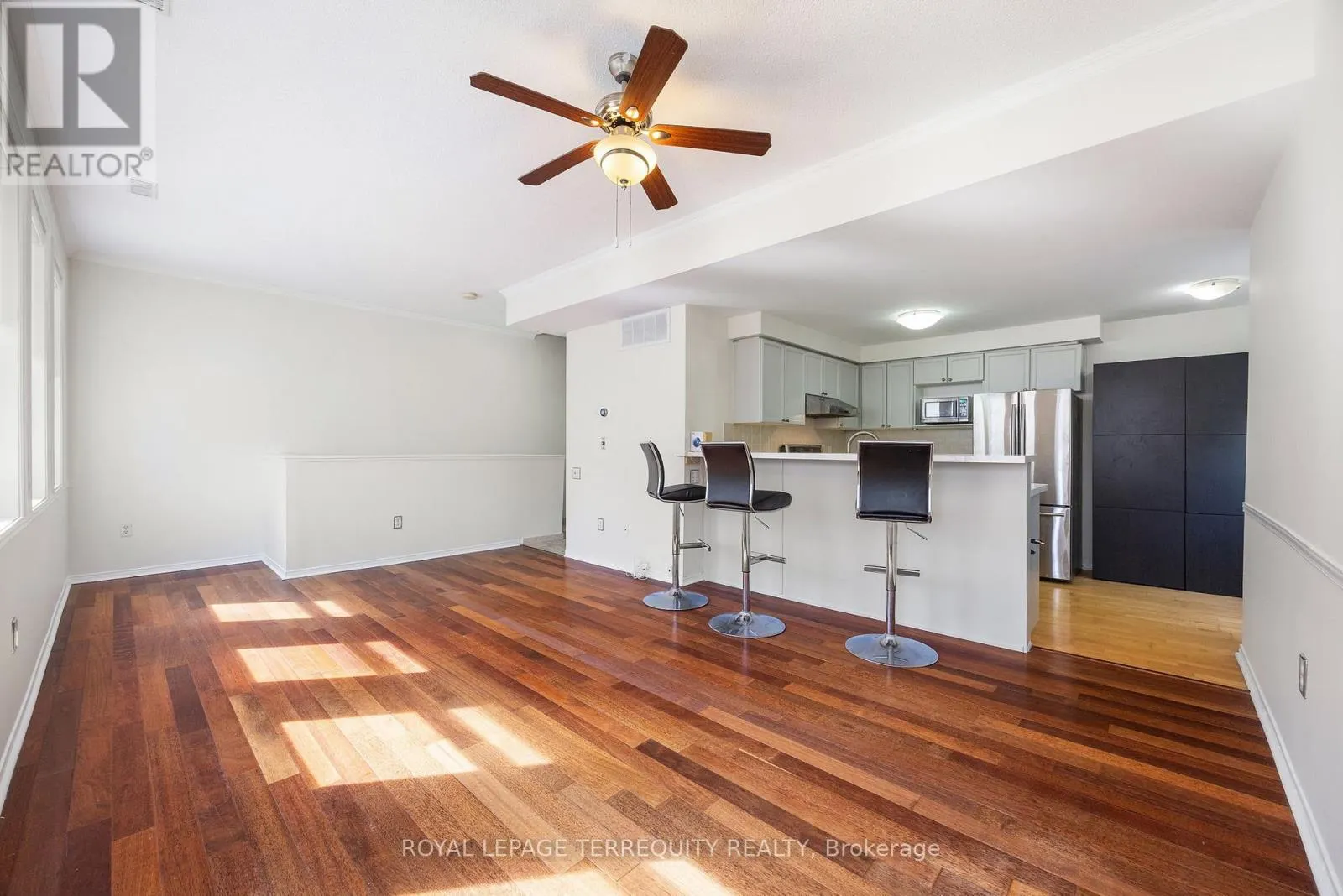 129 - 760 LAWRENCE AVENUE W