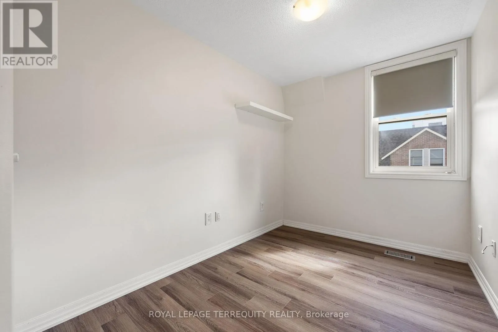 129 - 760 LAWRENCE AVENUE W