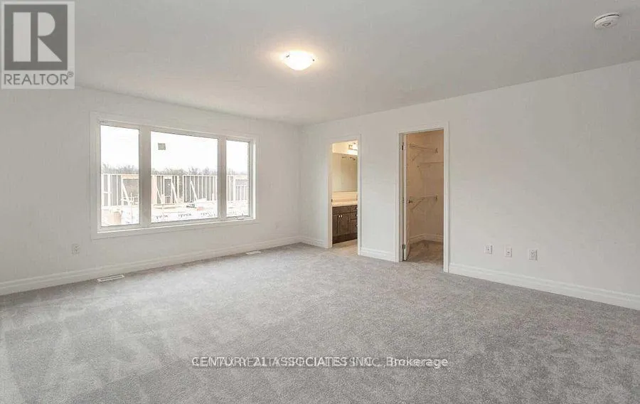 UPPER - 1271 ELDERBERRY CRESCENT