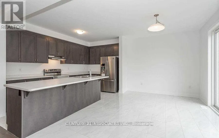 UPPER - 1271 ELDERBERRY CRESCENT