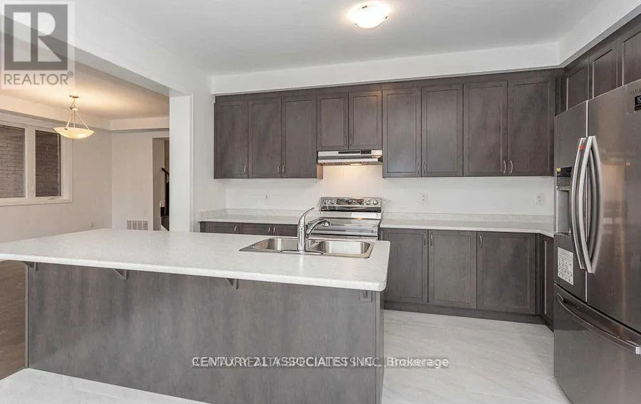 UPPER - 1271 ELDERBERRY CRESCENT