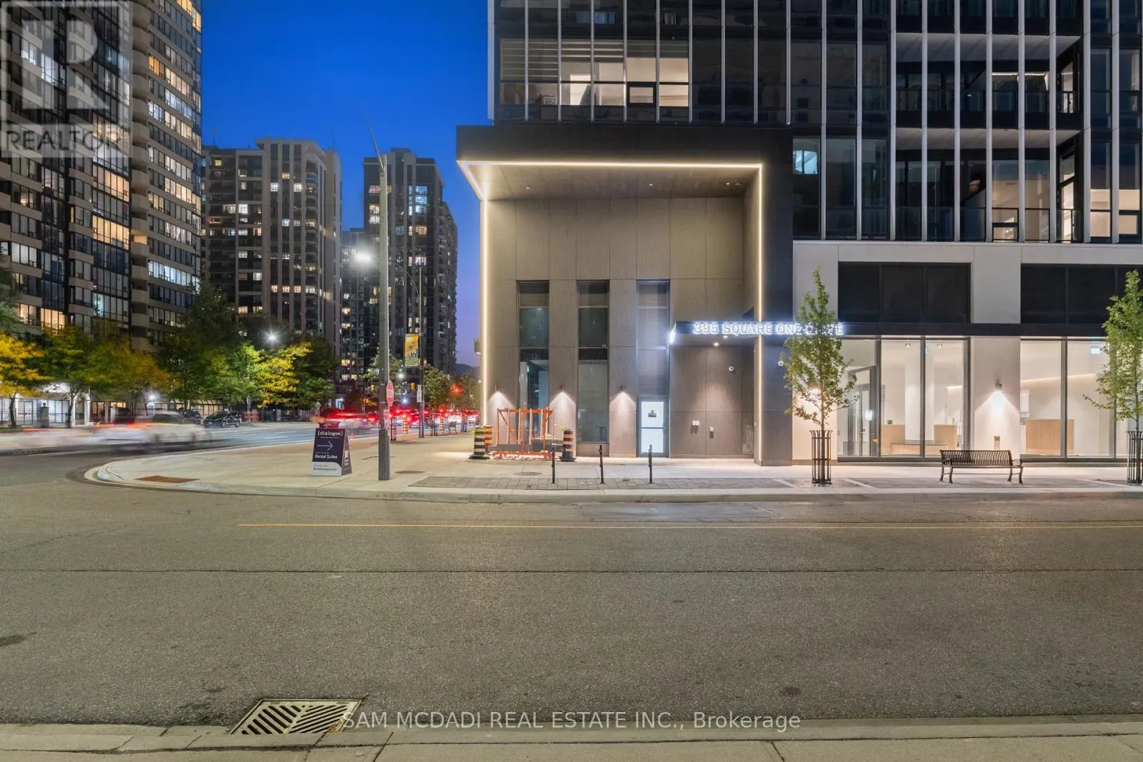 3104 - 395 SQUARE ONE DRIVE