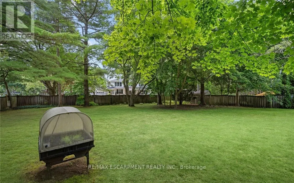 250 DALEWOOD DRIVE