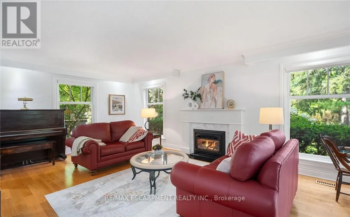 250 DALEWOOD DRIVE