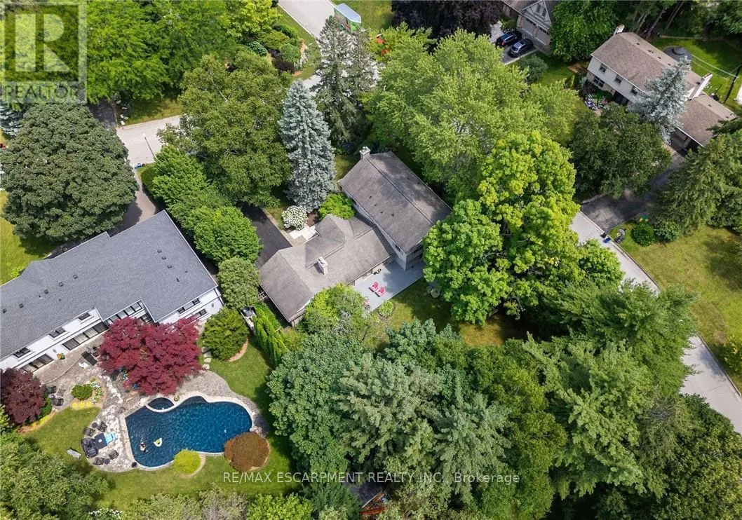 250 DALEWOOD DRIVE