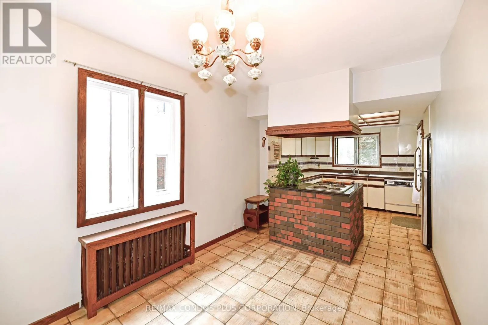 47 REGAL ROAD