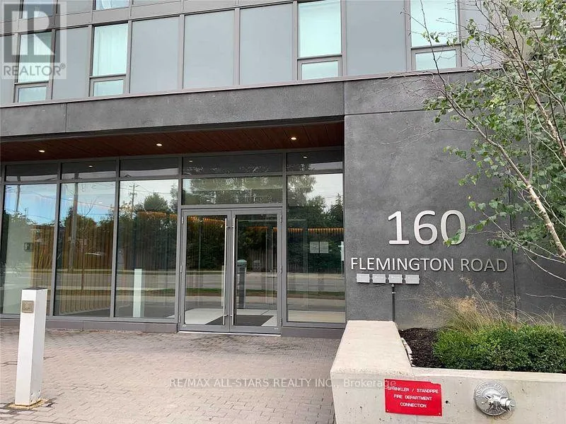 802 - 160 FLEMINGTON ROAD