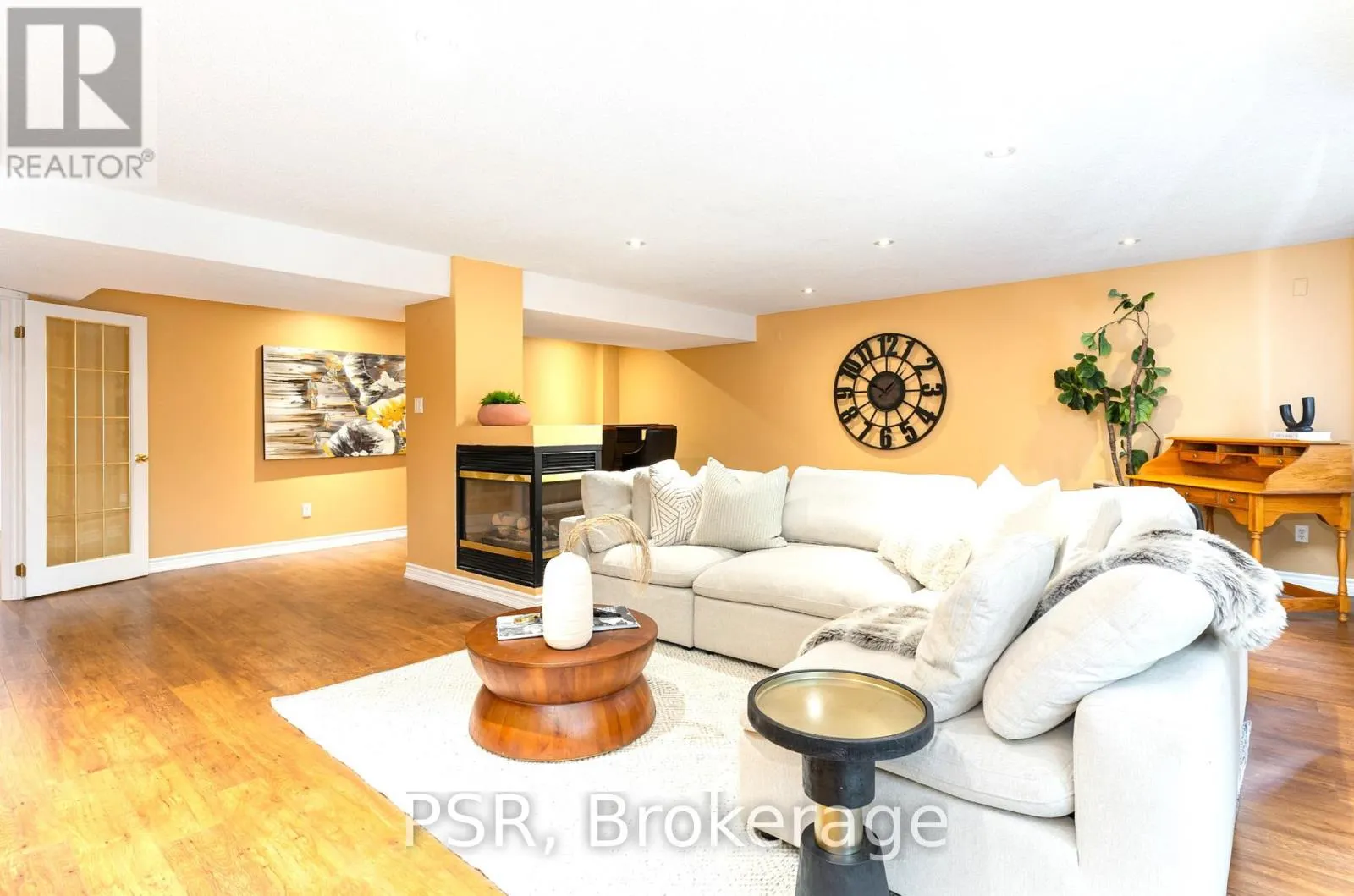 17 - 1010 CRISTINA COURT