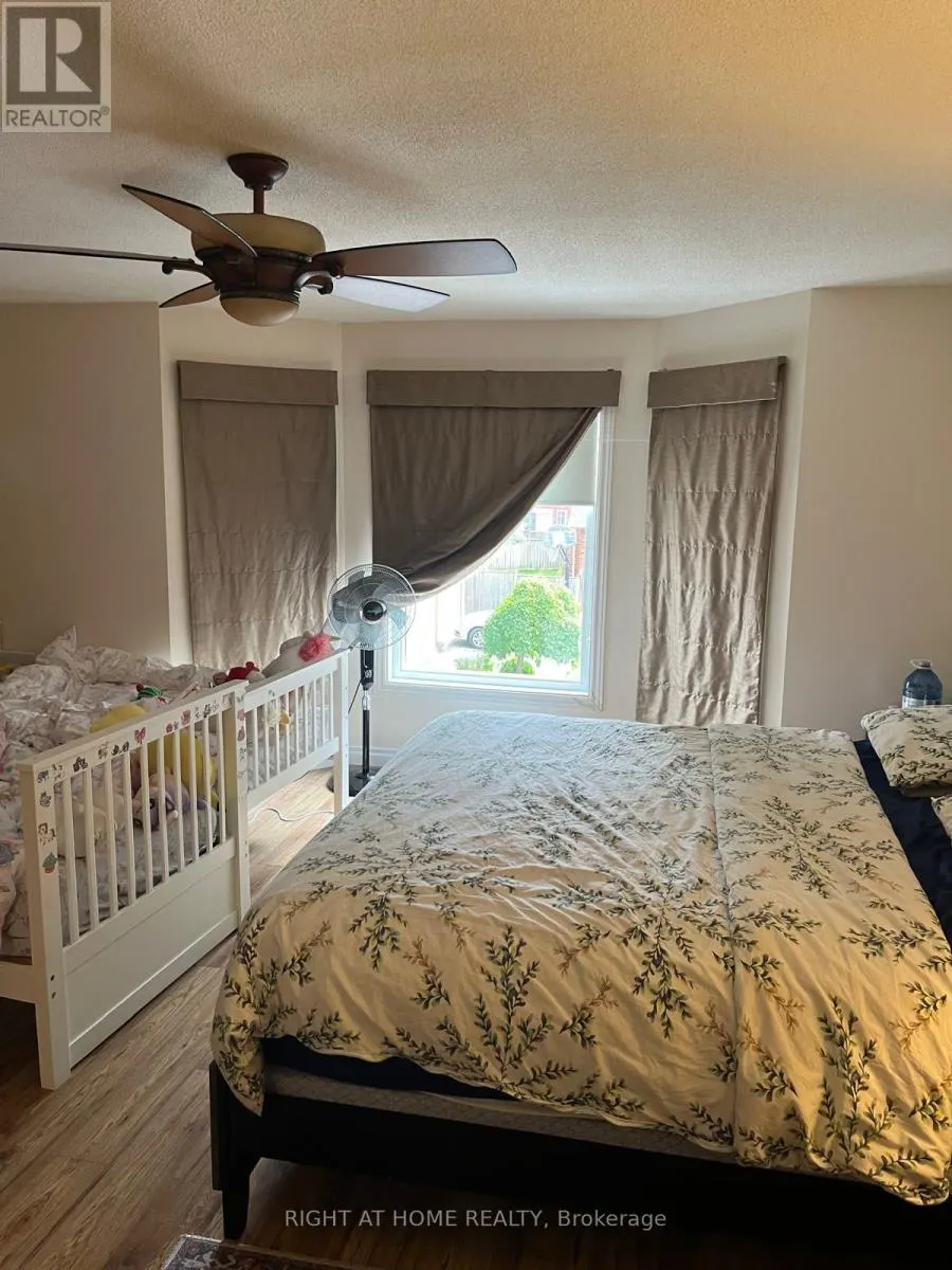 UPPER - 6713 MOCKINGBIRD LANE