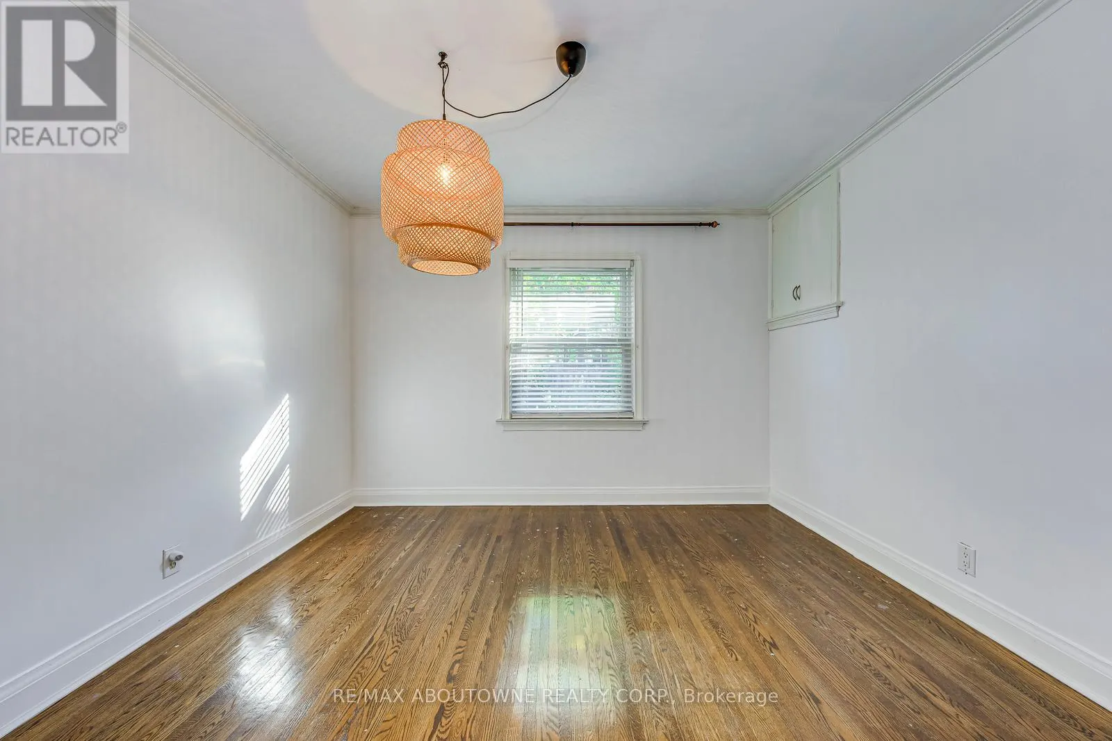 3 GLENN MURRAY DRIVE