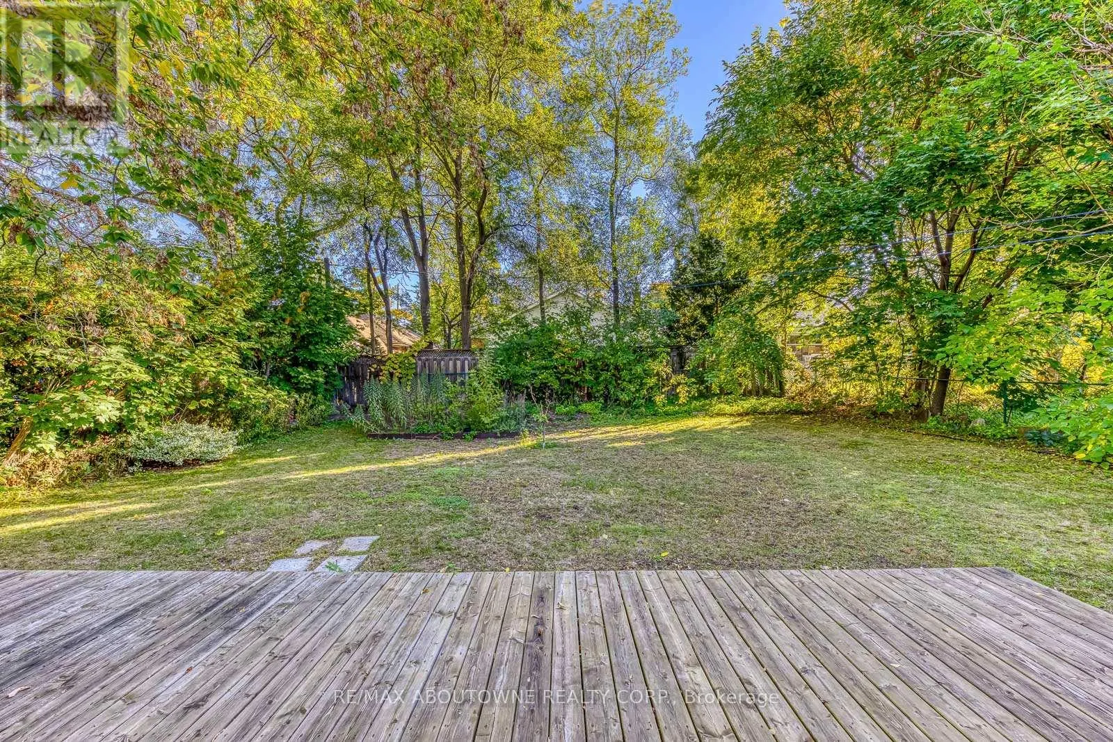 3 GLENN MURRAY DRIVE