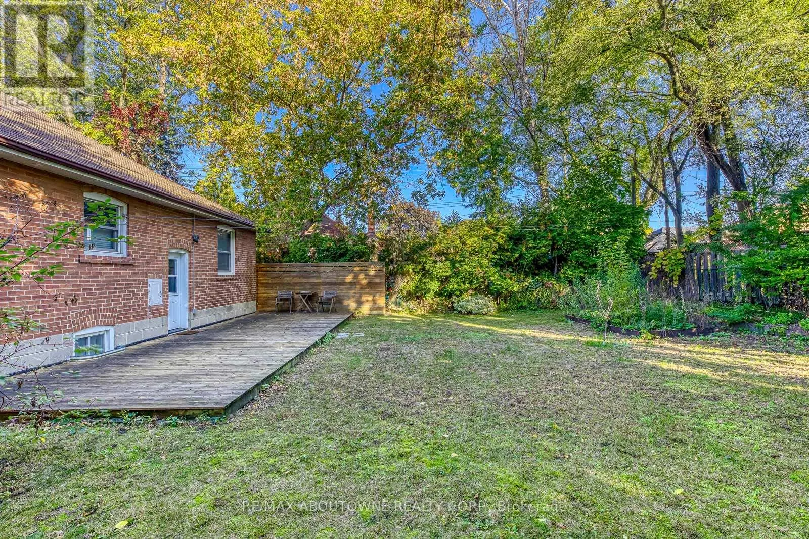 3 GLENN MURRAY DRIVE