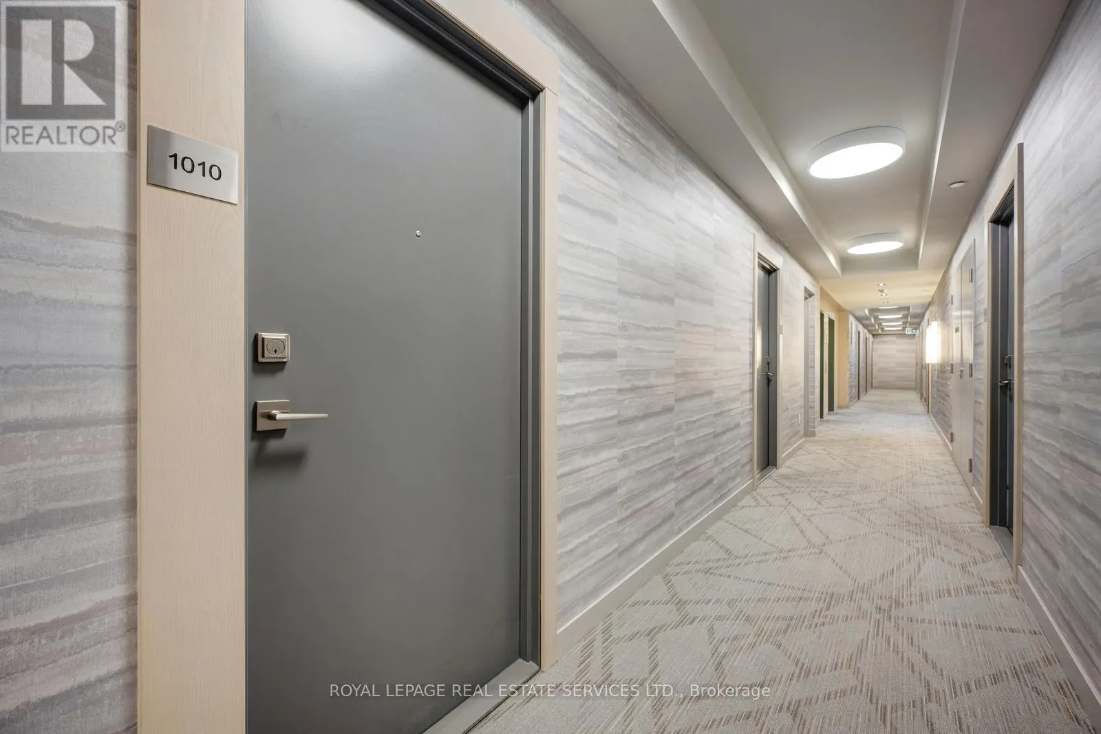 1010 - 4633 GLEN ERIN DRIVE