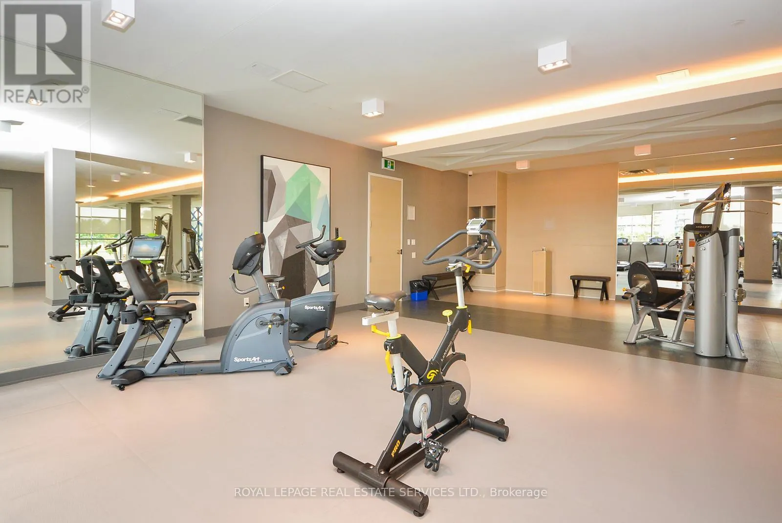 1010 - 4633 GLEN ERIN DRIVE
