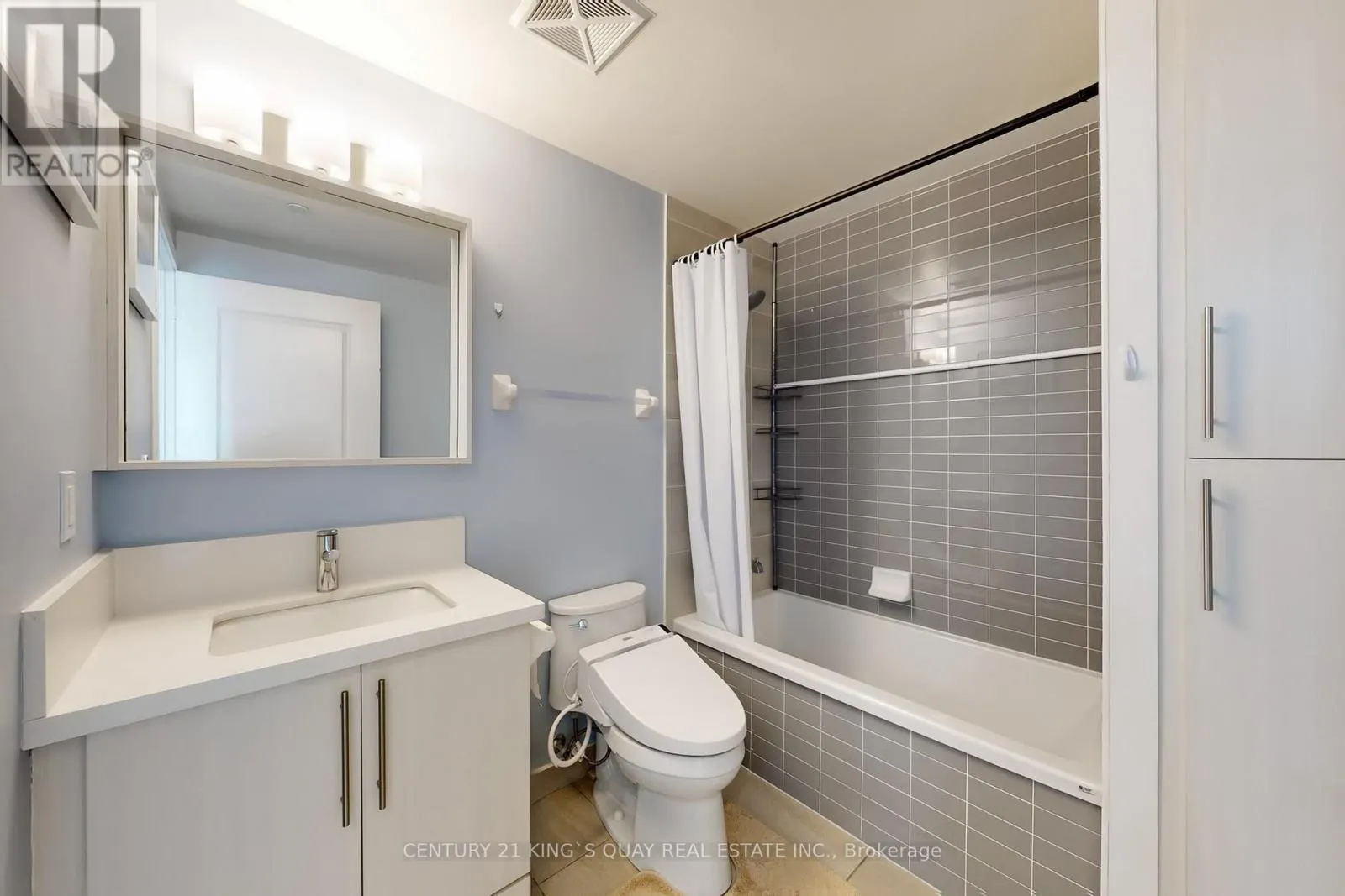 705 - 4677 GLEN ERIN DRIVE
