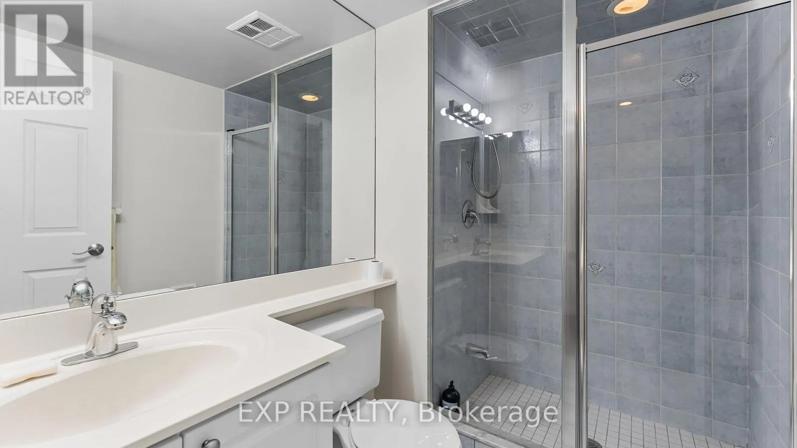 420 - 5233 DUNDAS STREET W