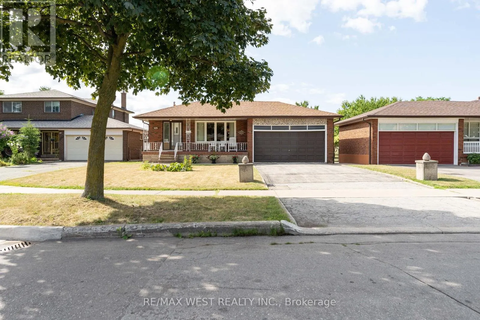 125 HONEYWOOD ROAD